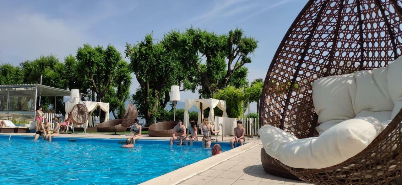 Beach Hotel Eurovil Predore Kültér fotó